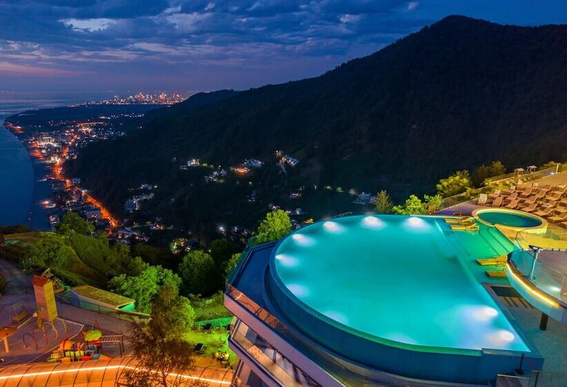 هتل Litz Resort