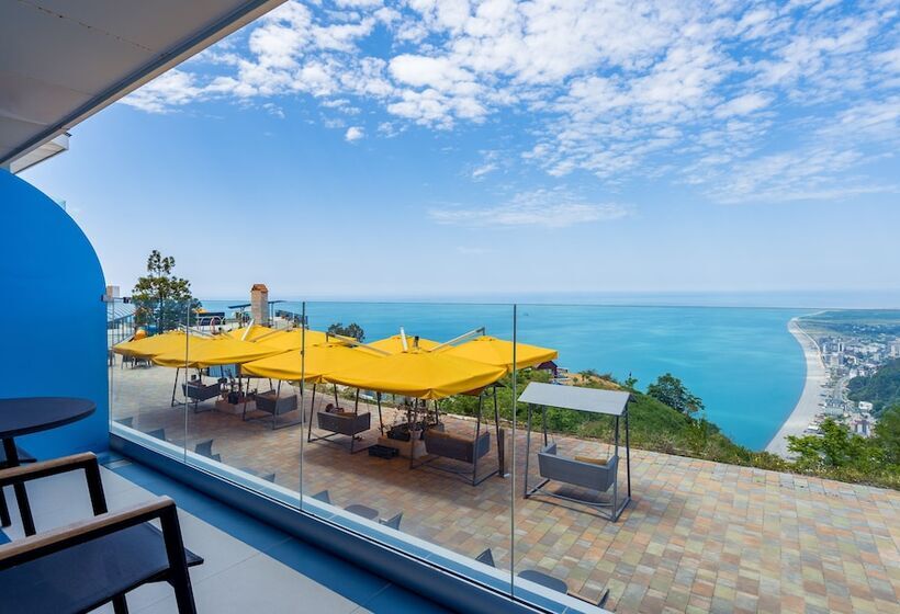 هتل Litz Resort