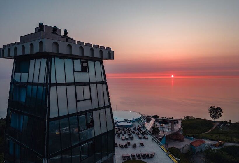هتل Litz Resort
