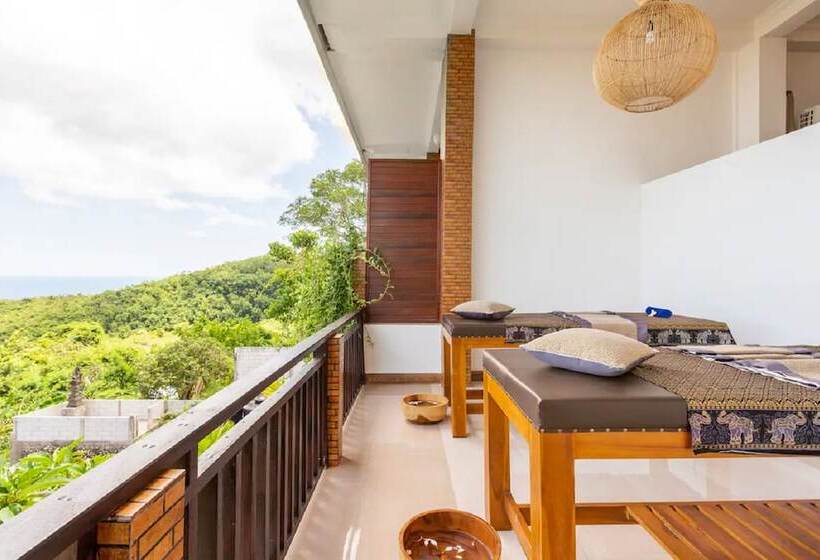 호텔 Mere Sea View Resort & Spa Nusa Penida