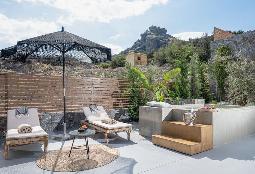 酒店 Mneme Suites & Villas
