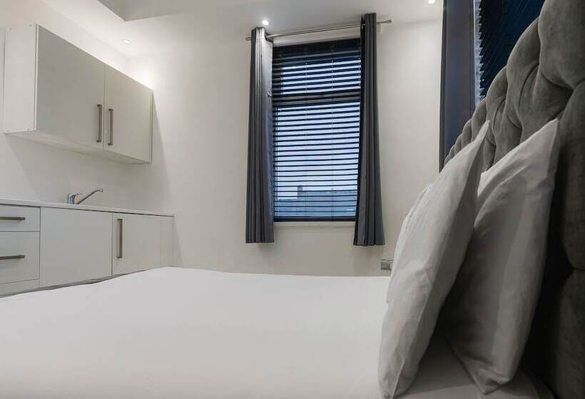 هتل Oyo Bellevue Apartments Middlesborough