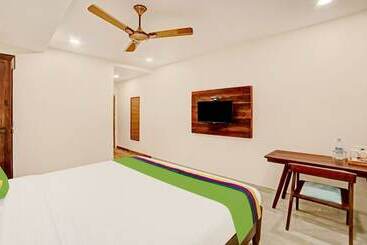 هتل Treebo Lazystay Elite