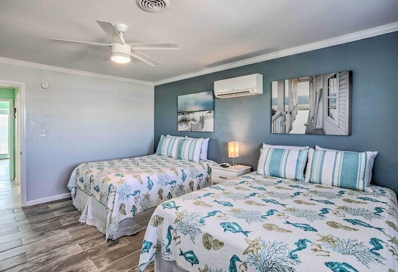 Marvelous Oceanfront Home W/ Stunning Views