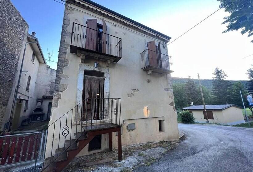 レジデンス Immaculate 2 Bed House