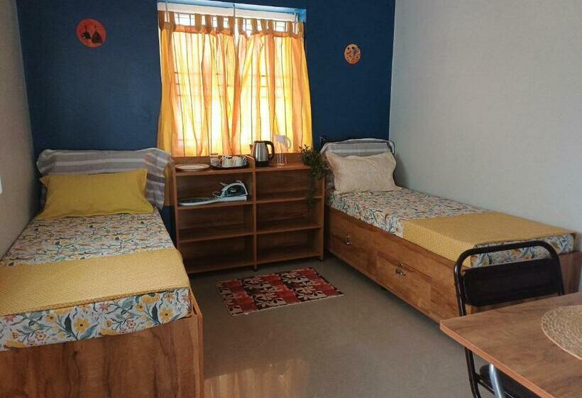 호스텔 Shi S Vaibhav Home Stay