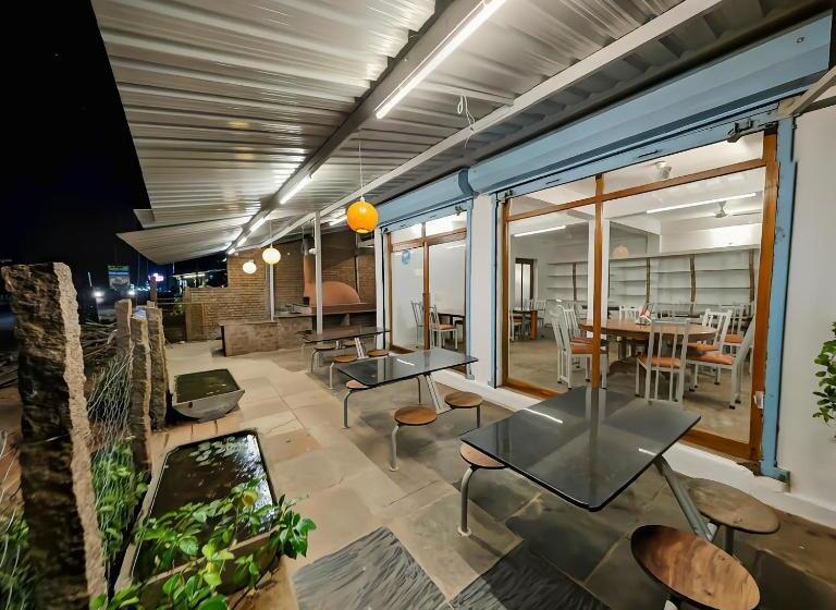 هتل De Luma Beach View