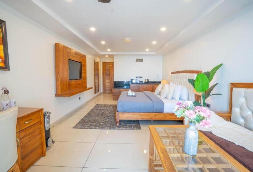 בית מלון כפרי Perfectstayz Mokshada Suites