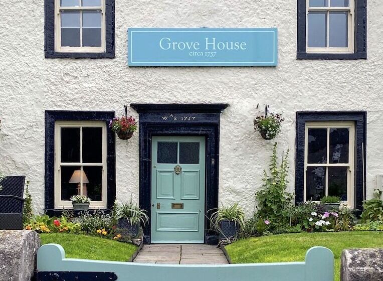 تختخواب و صبحانه Grove House