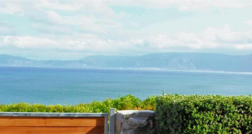 צימר Kleinzee Oceanfront Guest House