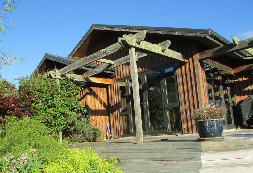 تختخواب و صبحانه Leithview B And B