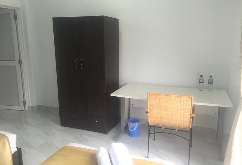 Bed and Breakfast Negombo Bnb