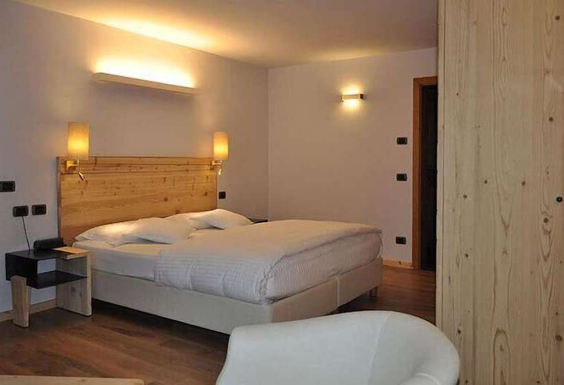 هتل Chalet Laura Lodge