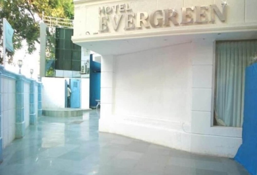 Fotos del hotel Evergreen: 1 Fotos del hotel Evergreen: 1