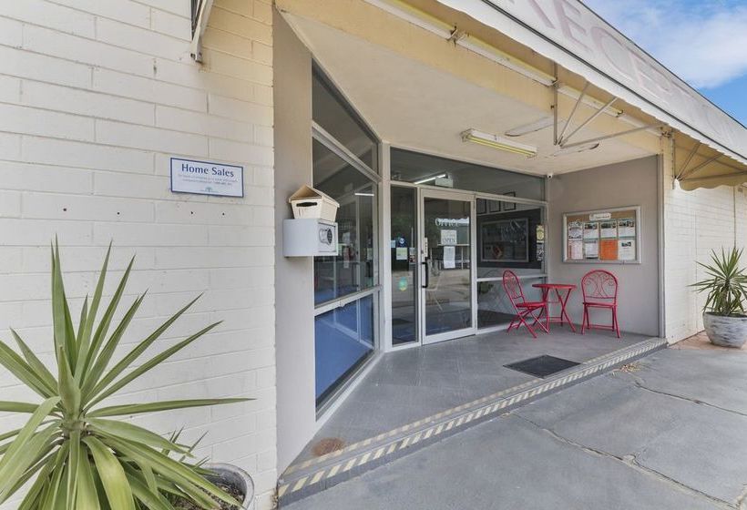 فندق Benalla Tourist Park