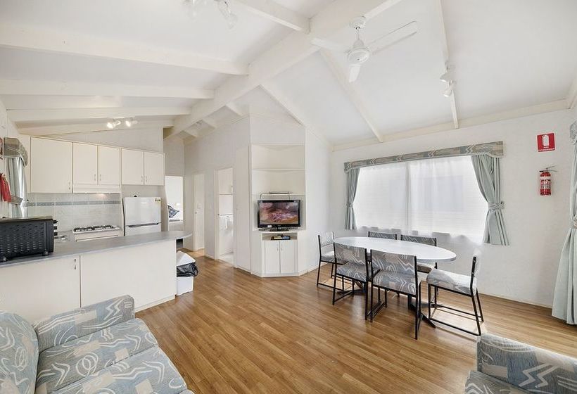 فندق Benalla Tourist Park