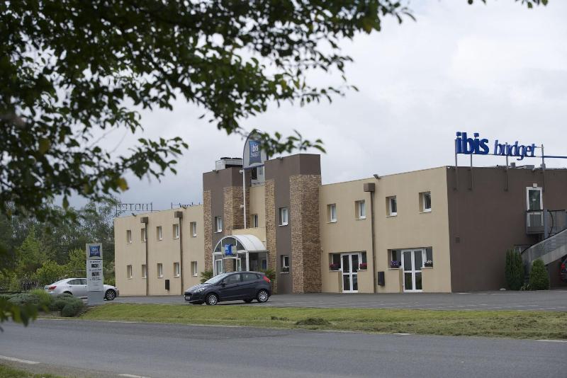 هتل Ibis Budget Pau Est