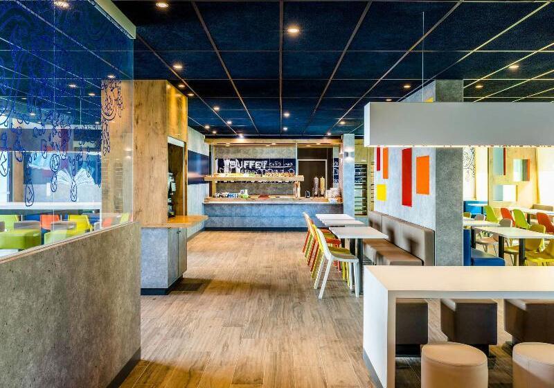 ホテル Ibis Budget Saint Quentin Yvelines   Vélodrome