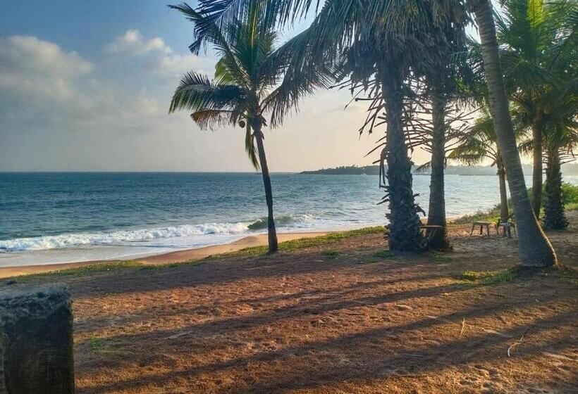 هتل Jade Green Hambantota