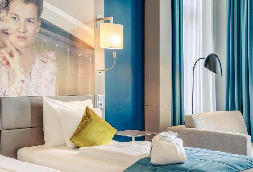 Fotos del hotel Mercure Berlin Wittenbergplatz:  5