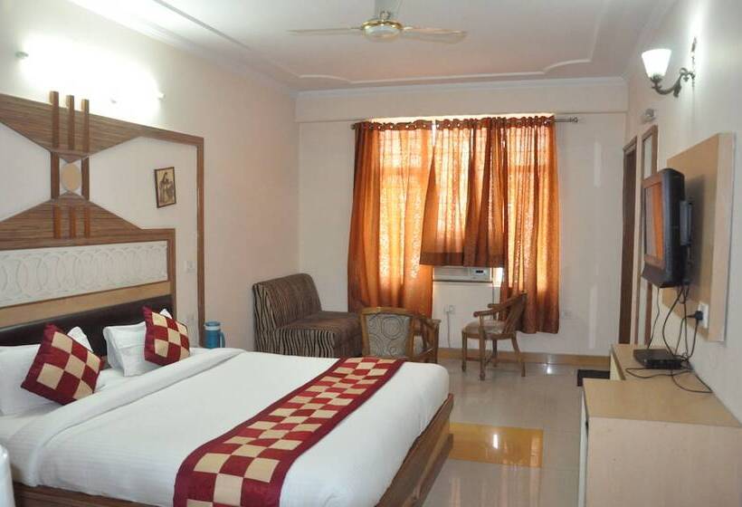 هتل Muskan Palace