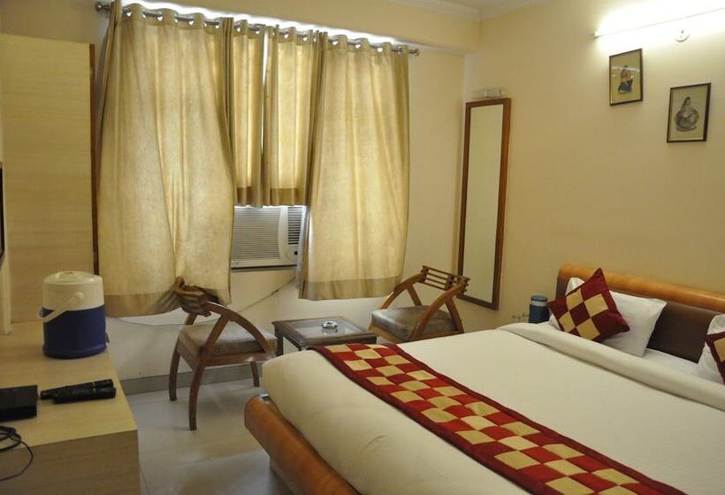 هتل Muskan Palace