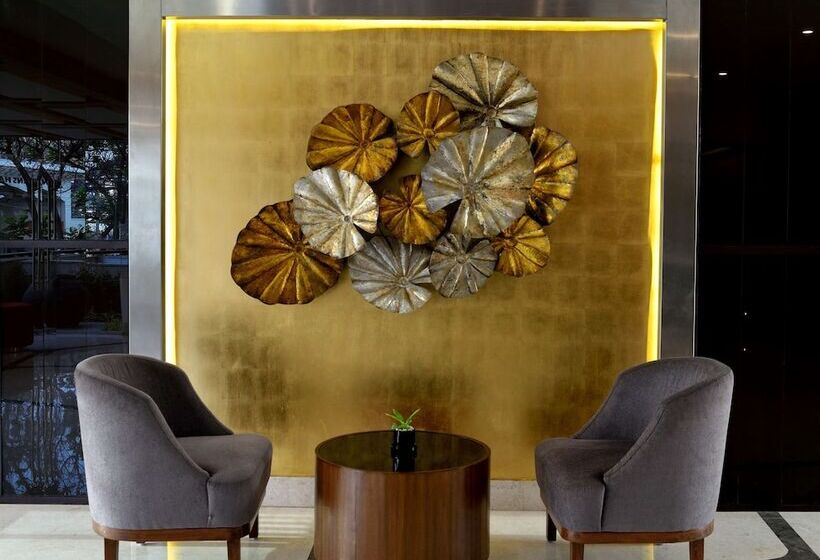 酒店 Sarovar Portico Outer Ring Road