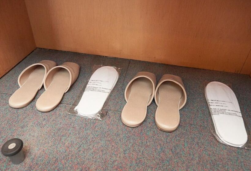 בית מלון כפרי Select Inn Yonezawa