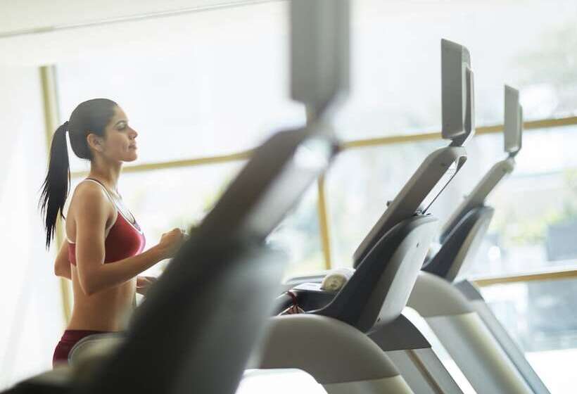 酒店 Taj Swarna, Amritsar