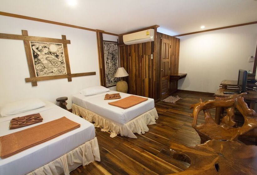 هتل Tropical Garden Bungalow