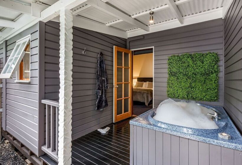 בית מלון כפרי Yallingup Lodge Spa Retreat