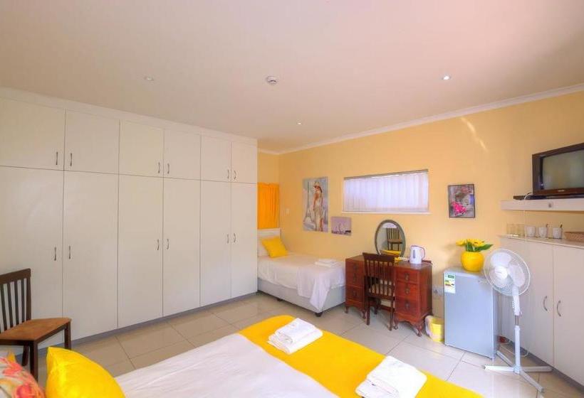 پانسیون Amanzi Guest House