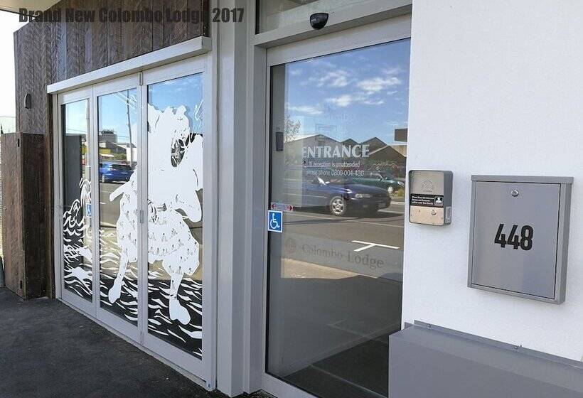 پانسیون Colombo Lodge