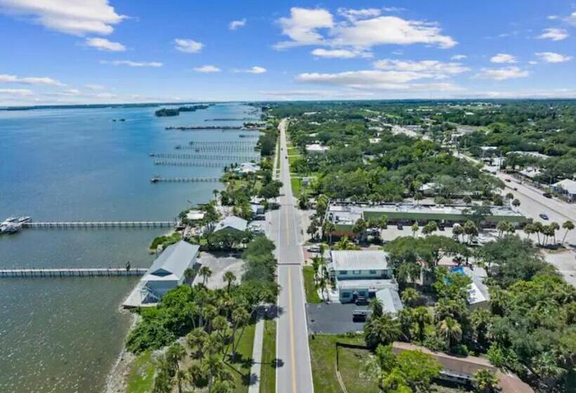 펜션 Key West In Sebastian