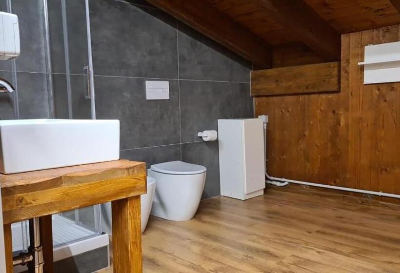 ペンション La Collina