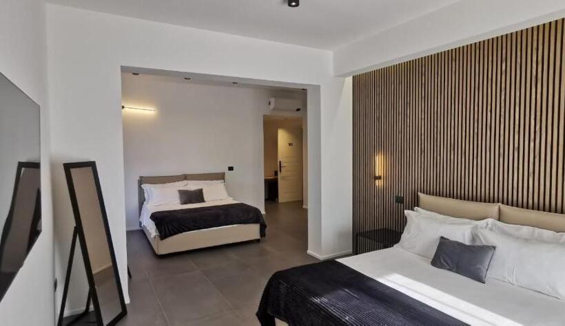 تختخواب و صبحانه Sicily Milazzo Seafront Rooms