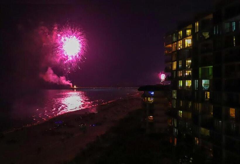 Luxurious, Upscale Condo With Spectacular Gulf View
