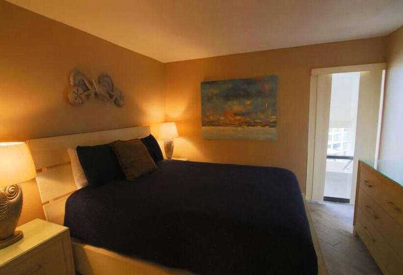 Luxurious, Upscale Condo With Spectacular Gulf View