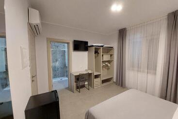 پانسیون Residenza Elba Charme House