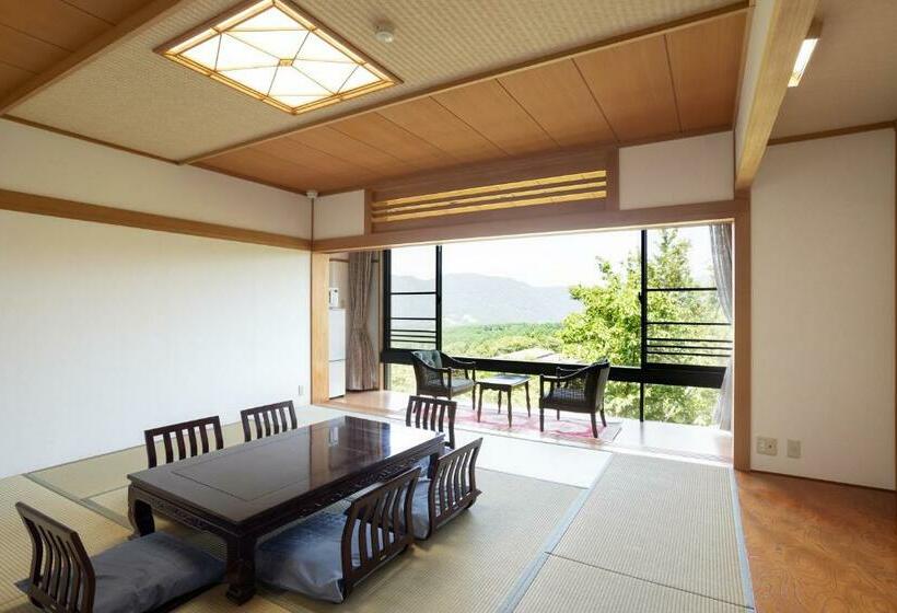 Ryokan Hakone Ashinoko Bikeikan 箱根芦ノ湖 美景館