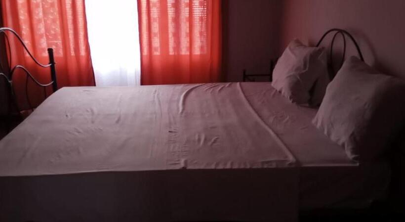هاستل Auberge Nofiko
