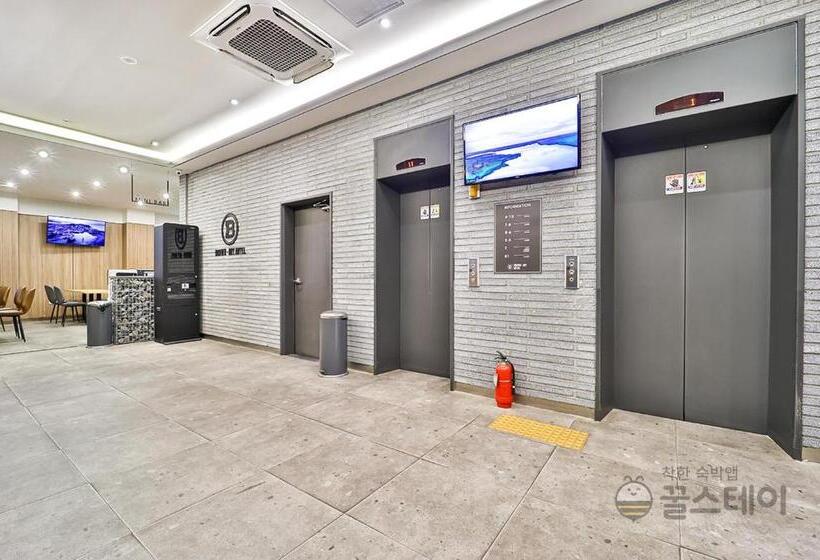 Browndot Hotel Guun