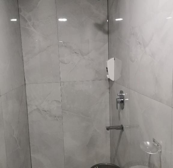 Отель Darshan Grand