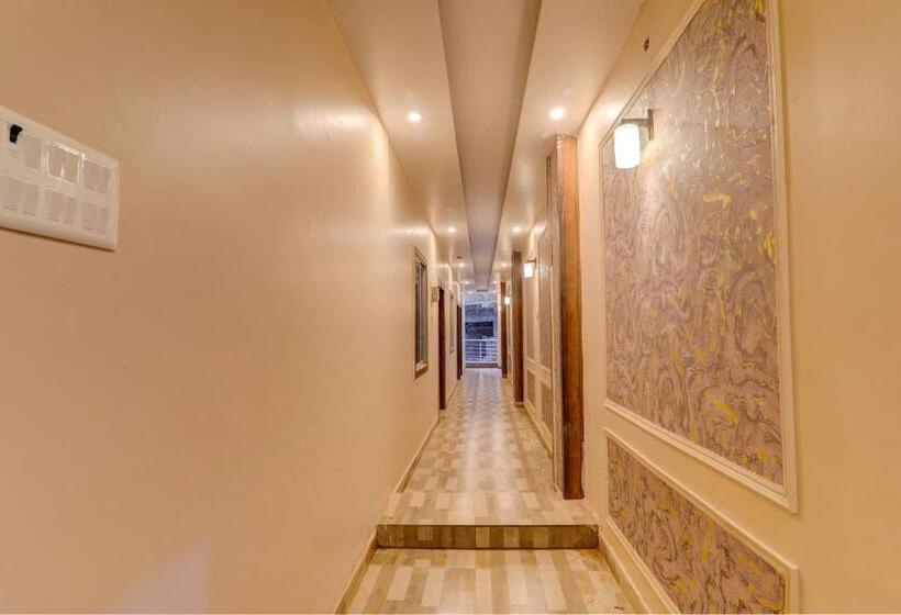 Spot On Hotel Elite