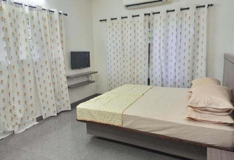 هتل Transit Nest   Near Madurai Airport