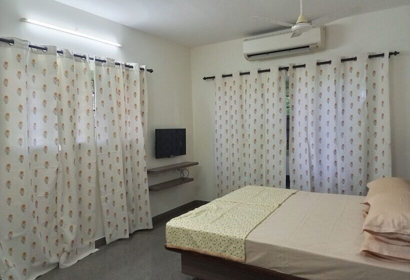 هتل Transit Nest   Near Madurai Airport