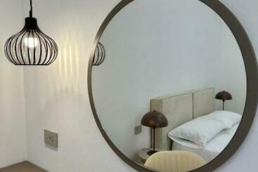 پانسیون Alma Rooms