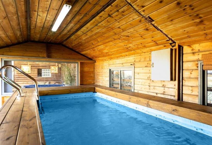 Resort Elmanzool Carmel Lodging