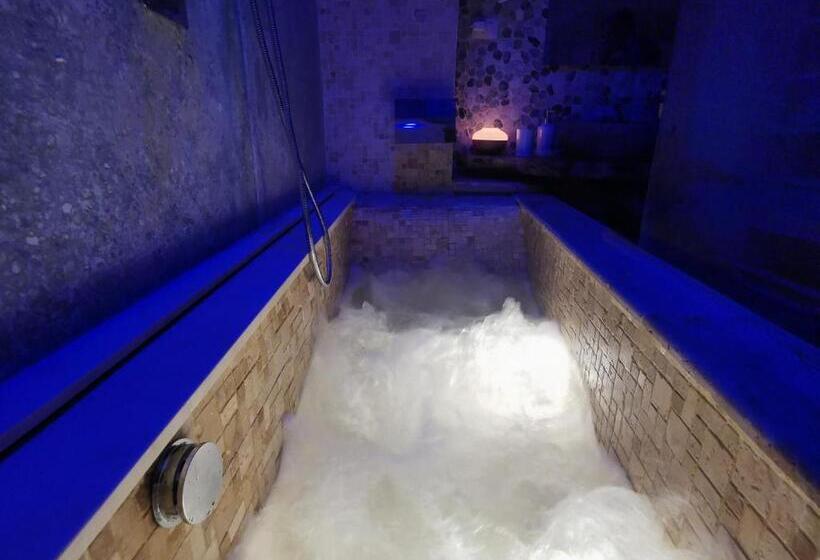 تختخواب و صبحانه Dioniso Bed & Wellness
