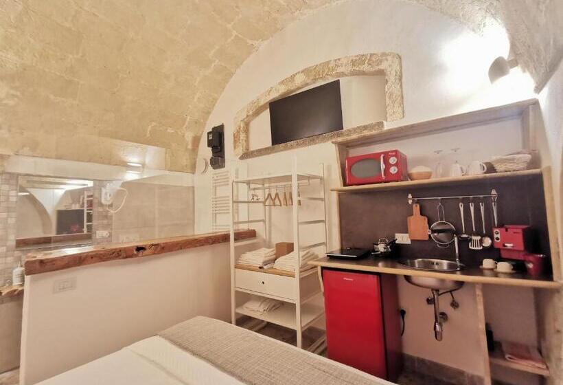 تختخواب و صبحانه Dioniso Bed & Wellness